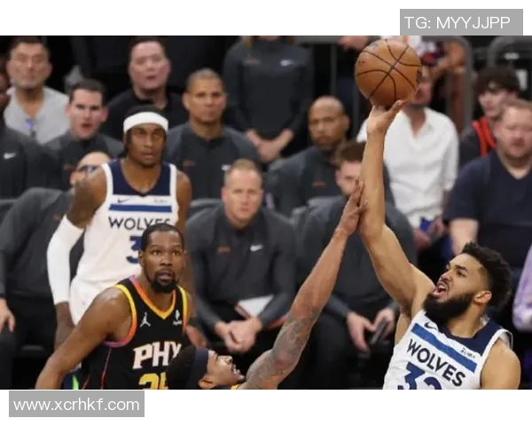 2017年雷霆队与掘金队激战回顾精彩瞬间与赛场亮点分析 2017年雷霆队与掘金队激战回顾精彩瞬间与赛场亮点分析